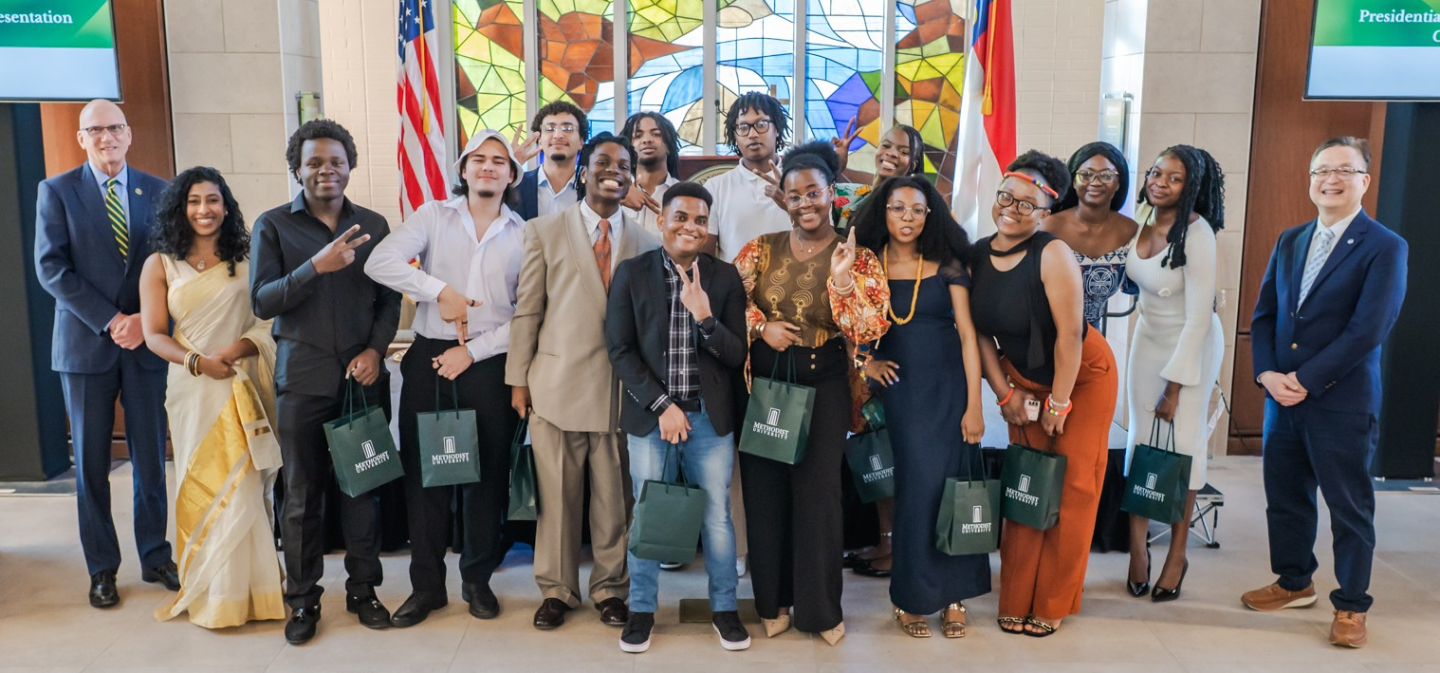 Methodist Crystal Globes Ceremony2